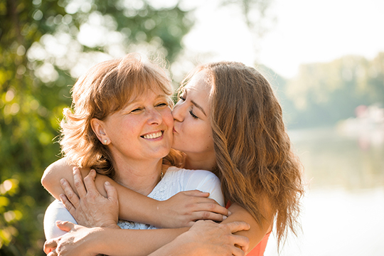 Mother/daughter